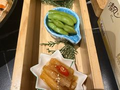 -山川小町·极番烧肉(新地假日广场店)