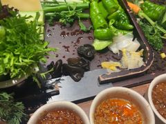 -蘸小院铁锅炖·蘸酱菜·东北菜(怀远门店)