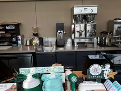 -星巴克(中山服务区西区店)