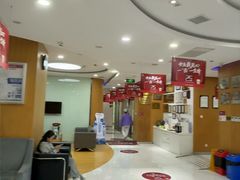 -雅悦齿科(顾村公园店)