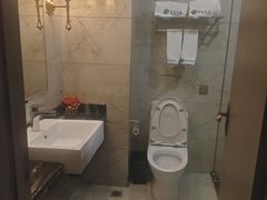 -钧熙良品·足道spa(曹山路纯水岸店)