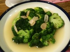 西兰花-彩蝶谷美食廊·粤式经典南番顺·铁板烧烤泰风味(广州长隆酒店)