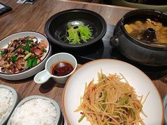 -云海肴汽锅鸡·云南小炒(曲江大悦城店)