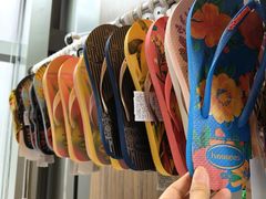 -广州周大福金融中心