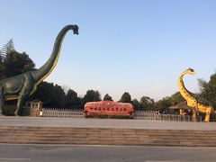 -中国西峡恐龙遗迹园