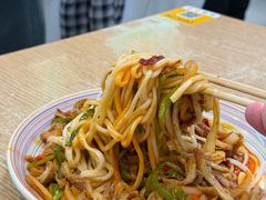 -歹歹的加个面过油肉拌面(贵州路店)