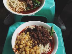 -花市豌杂面(民生路店)