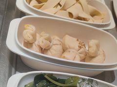 -海底捞火锅(新松江路店)