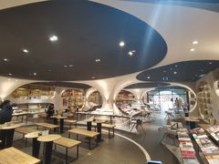 -钟书阁(珍园店)