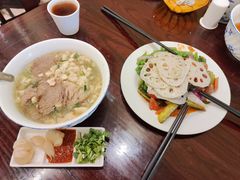 -曲江惠宾苑宾馆(大雁塔大唐不夜城店)