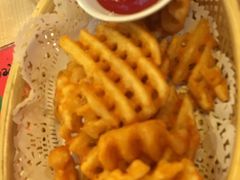 -必胜客(WOW西丽店)