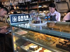 面包甜点陈列柜-安琳acKONA咖啡(市南店)