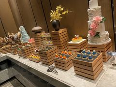 -飨食汇全日制餐厅·昆山皇冠假日酒店(九方店)