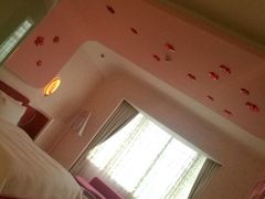 -广州花之恋城堡酒店