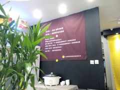 -泉味道贵州厨房(三里河店)