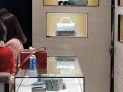 -CHANEL(恒隆广场店)