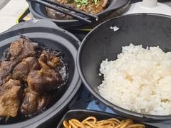 -老娘舅餐厅(黄龙体育中心店)