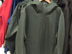 -优衣库(重庆星光时代广场店)