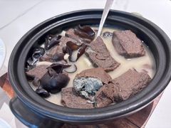 砂锅自制黑豆腐-富淳饭店(陆家嘴保利广场店)