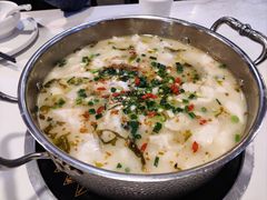 -德林酸菜鱼火锅(南丹店)