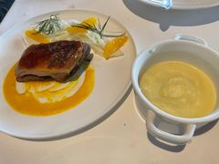 -AZUR聚(香格里拉饭店)