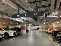 -兴业太古汇·停车场