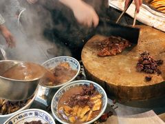 卤煮火烧-门框胡同百年卤煮(新街口店)