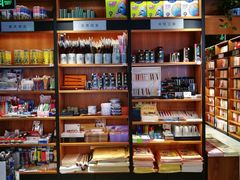 -新华书店(永安路店)