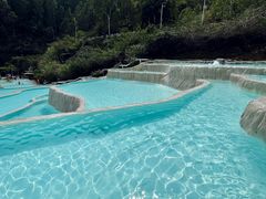 -十万大山布透温泉