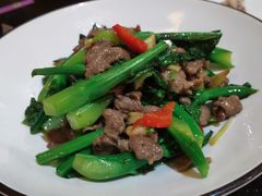 芥兰炒牛肉-OLD TREE老树咖啡·西餐厅(台山人工湖店)