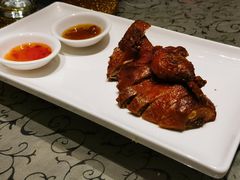 脆皮酸梅鸭-一江春水·杭帮臻宴(三台山店)