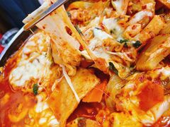 -亲昵春川鸡排(韩国美食街店)