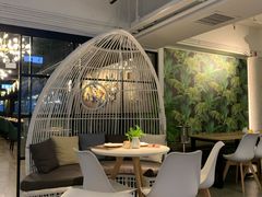 -Oasis Bar & Grill