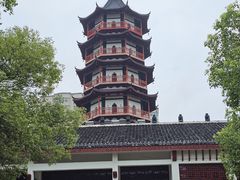 -绳金塔