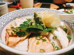 三文鱼亲子饭-初居食屋日式料理(万象城购物中心店)