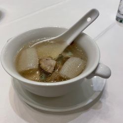 -英芬国际月子中心(岛屿度假月子·洲至奢选香岚店)
