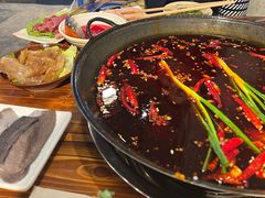 -六公里老火锅(总店)