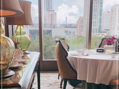 靠窗位-夏宫中餐厅(静安香格里拉店)