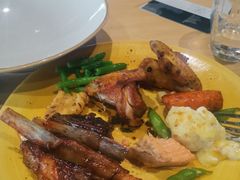 -悉尼塔旋转餐厅