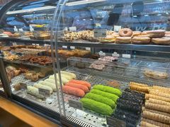 -罗森尼娜(德思勤店)