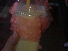 -芒果糯米饭摊子