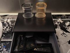 -万泊酒店(长沙五一广场国金中心店)