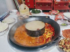 -厂花素芬九宫格火锅(益州大道店)