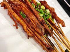 -陈员外正宗夹江烧烤(广福路店)