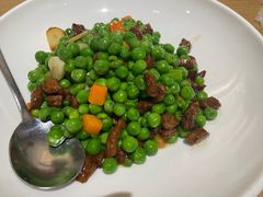 -渝信川菜 · 川味家常菜(财富购物中心店)