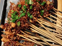 泼辣猪小串-木屋烧烤(坂田天安云谷店)