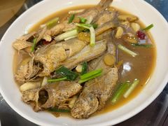-健跳小海鲜(人民路店)