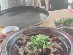 -大众跷脚牛肉馆·非遗传承单位(峨眉山店)