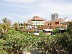 -吐斯廉屠杀博物馆