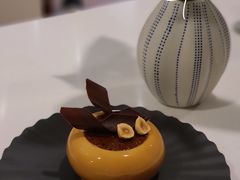 榛爱-潮一不贰·法式甜品·生日蛋糕·西式简餐(外滩店)